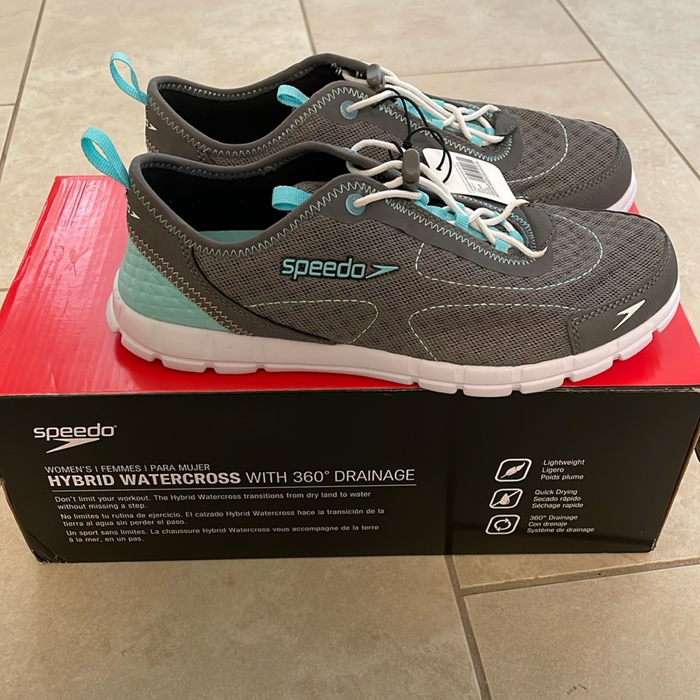 New in Box with tags - Speedo Hybrid Watercross Sneakers/Shoes size 9 Women’s